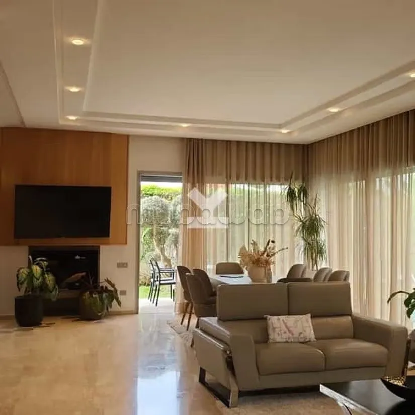 Villa à Louer de 379.0 m² à Dar Bouazza,
Tamaris1 - دار بوعزة (3)
