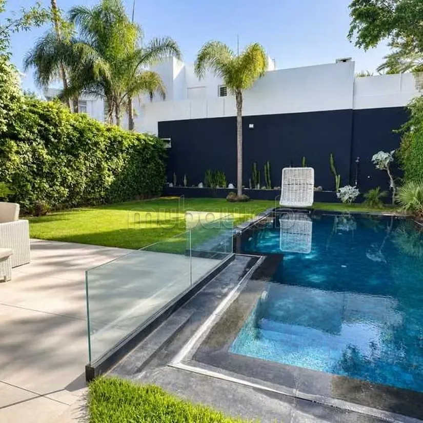 Villa à Louer de 492.0 m² à Casablanca, Californie - الدار البيضاء (3)
