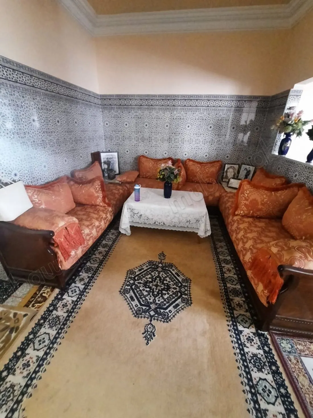 Maison à l'achat à Jamila 5.
Superficie 280 m².
Salon tradit... - الدار البيضاء