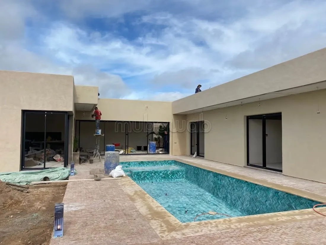Villa en cours de finition, avec piscine à 10min - الصويرة