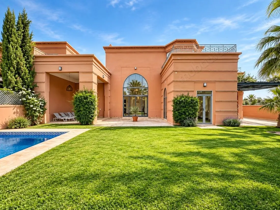À vendre villa sur golf à Marrakech - مراكش