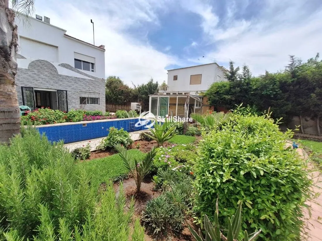 Villa avec piscine sur terrain 1000 m² - Lamharza Essahel (2)