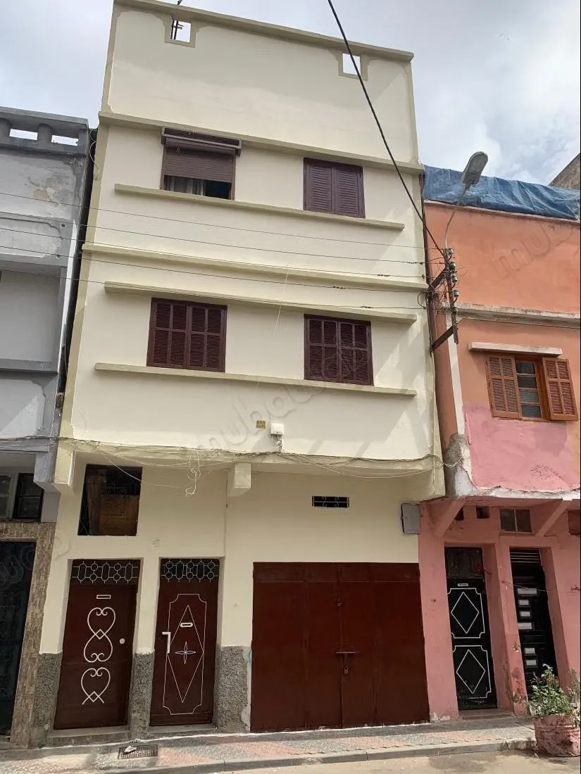 Maison à Sidi Maarouf 4 titrée près de 9ri3a,
R2 - الدار البيضاء