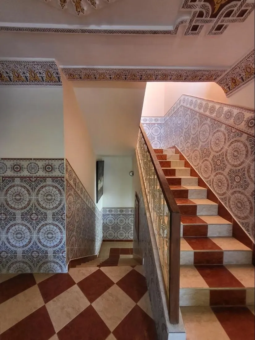 Superbe maison à vendre à Hay zitoune. 7 pièces confortables... - وجدة (2)