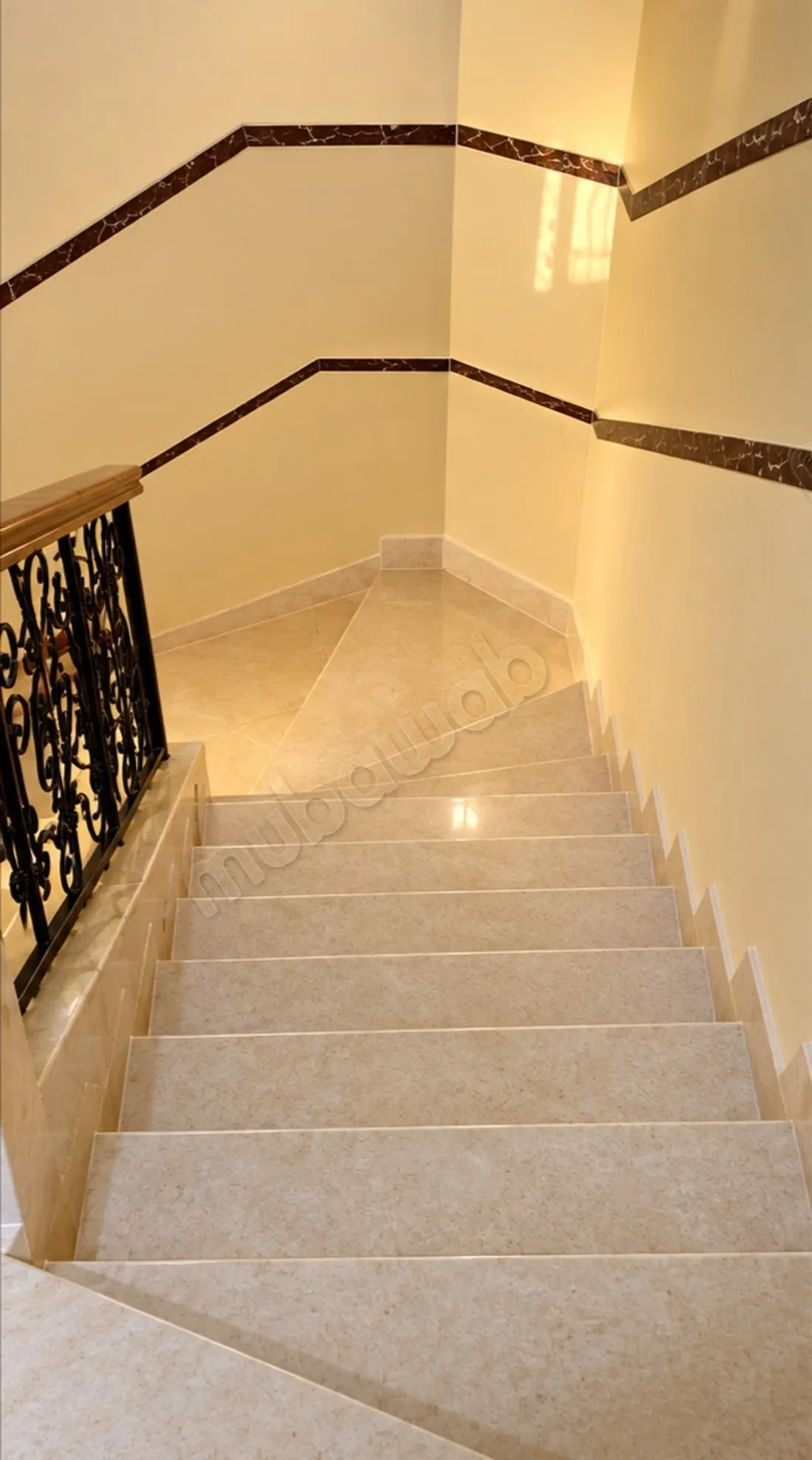 Superbe maison à vendre à Mhamid.
Superficie 111 m² - مراكش (3)