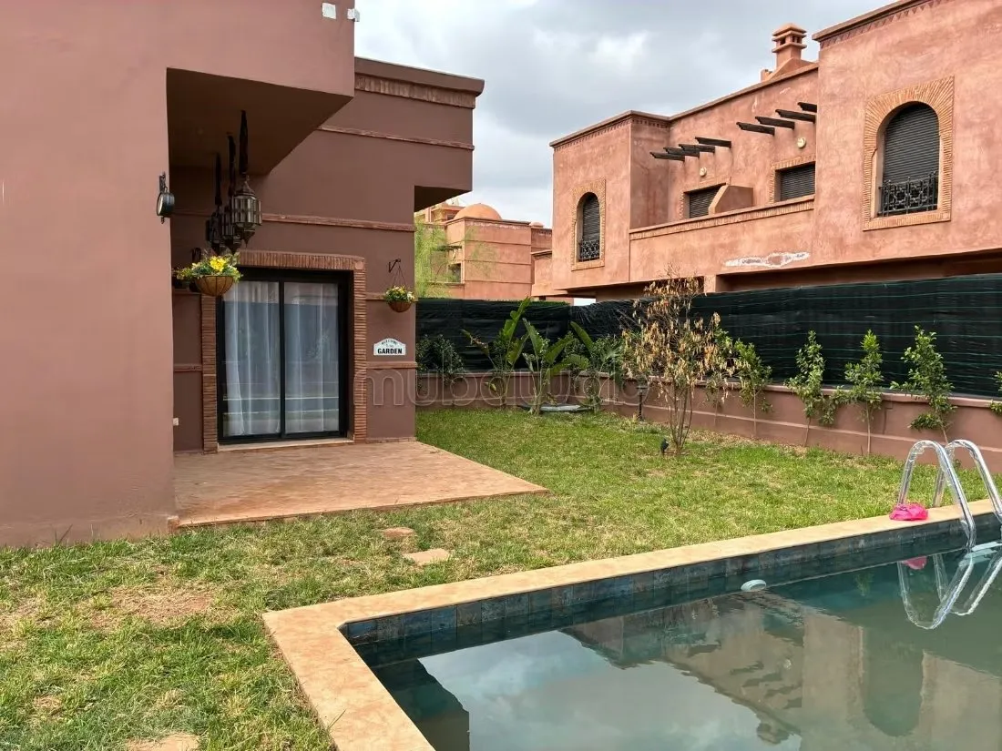 À vendre maison avec piscine - مراكش