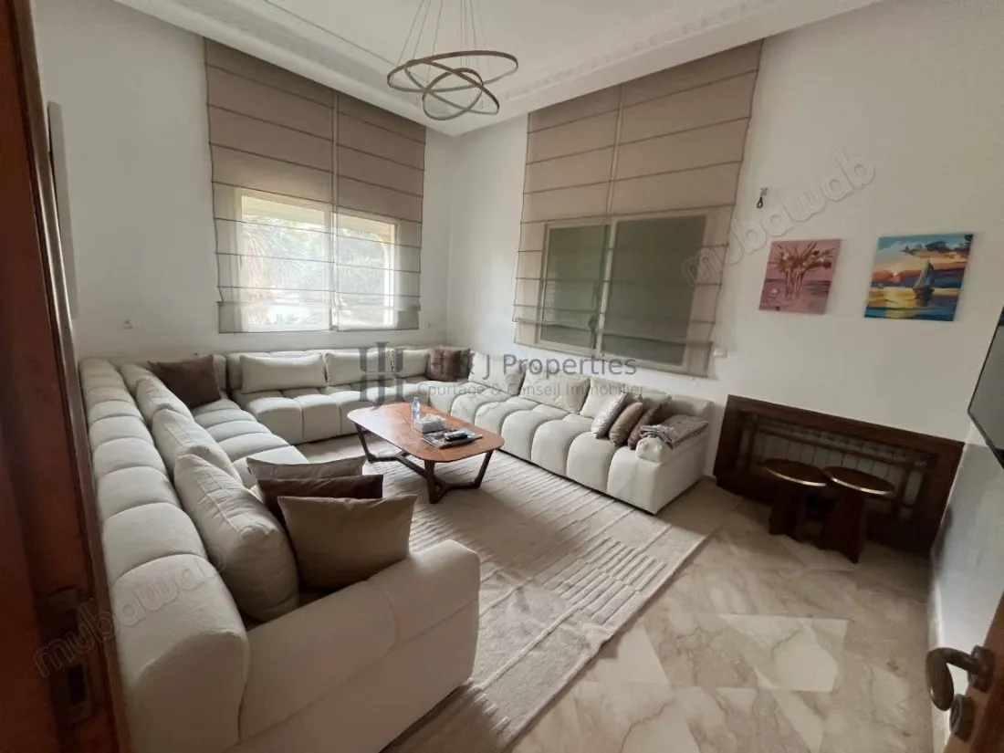 Villa t5 de 480m² - الدار البيضاء (2)