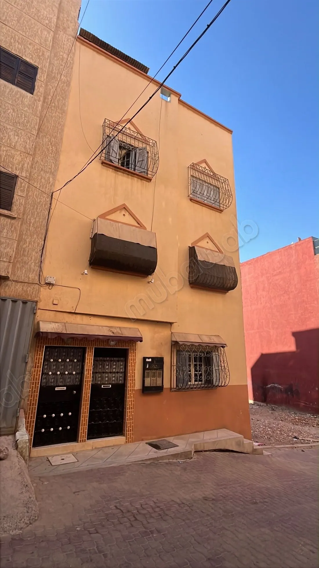 Maison à vendre a hay ben kacem.
Superficie 61 m² - سطات