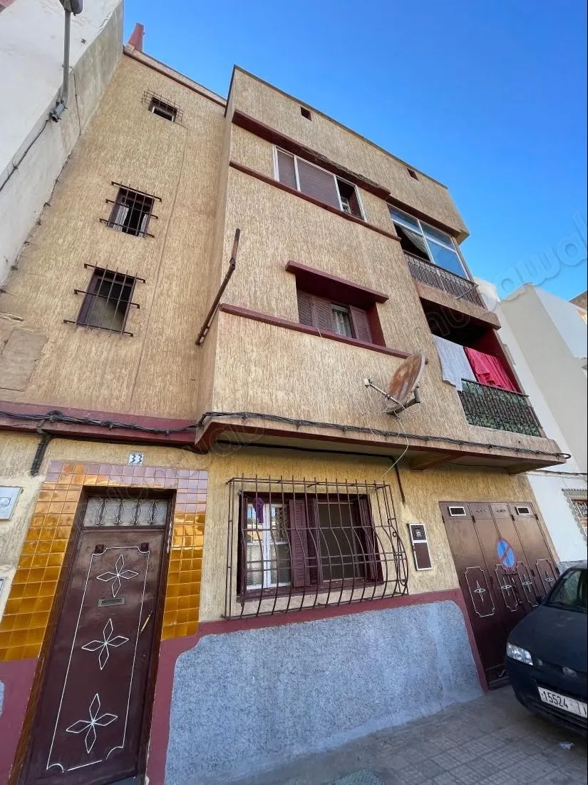 Maison à acheter en al hassania 1 / 6 chambres. Cuisine bien... - المحمدية