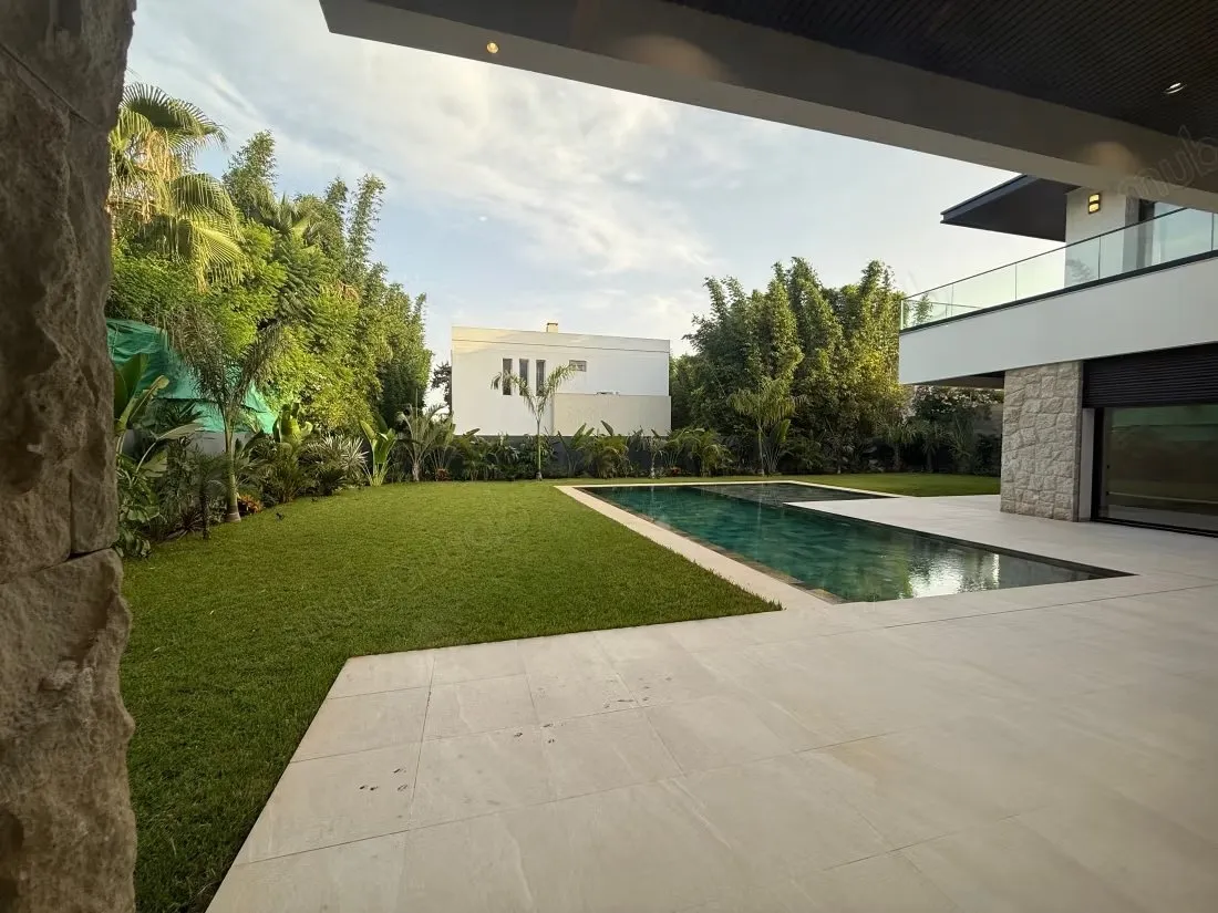 Villa neuve à louer à l’orangeraie Souissi - الرباط (3)