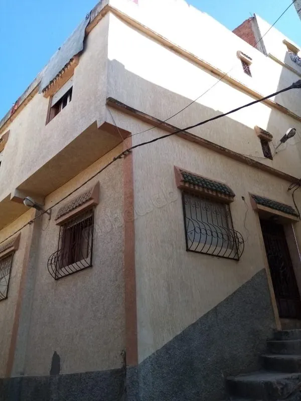 Très belle maison en vente à Mesnana. 3 belles chambres. Por... - طنجة (2)