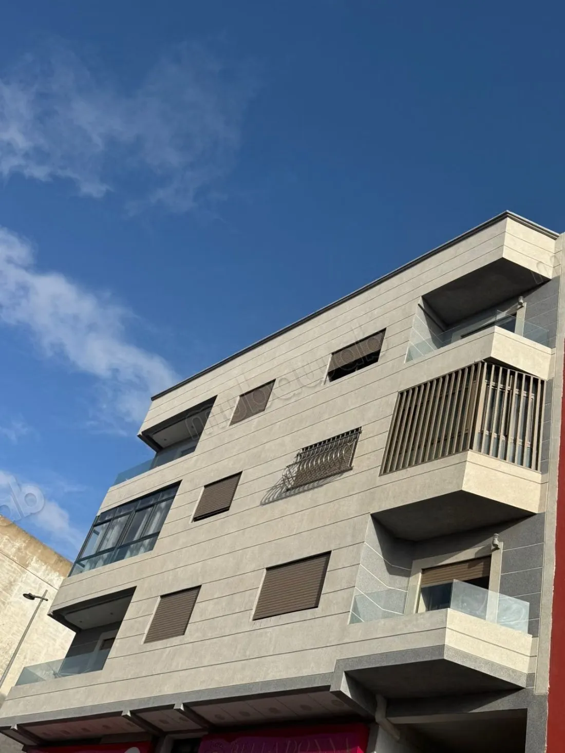 Maison à la vente à Dar Bouazza. 2 grandes pièces. Bien meub... - دار بوعزة