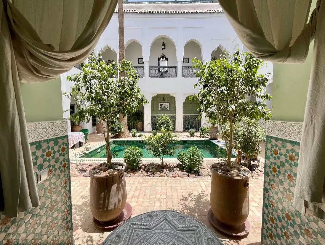 Rare. Riad d'exception Grand patio avec piscine architecture... - مراكش (2)