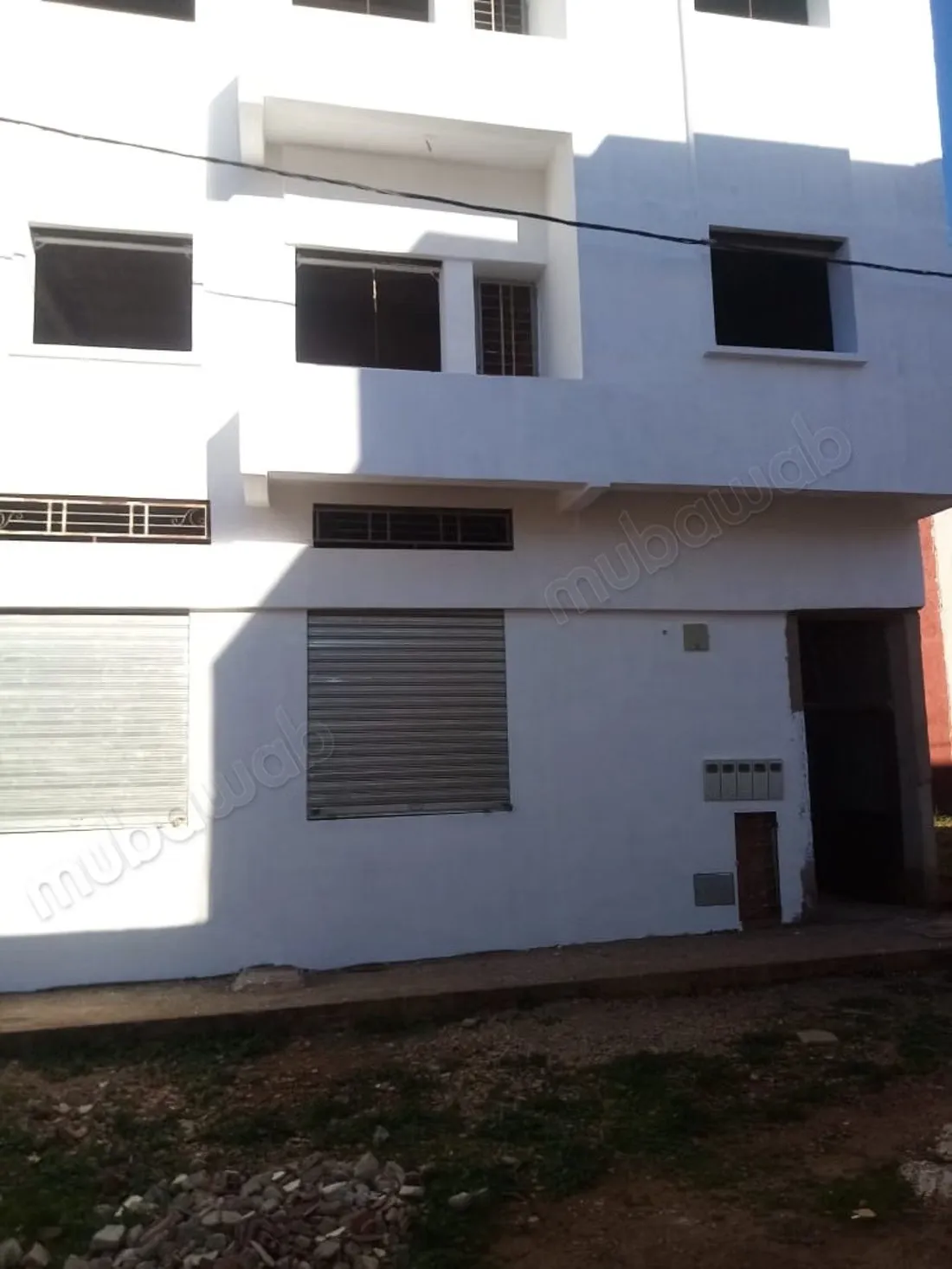 Maison à vendre à Ain Cheggag avec 3 facades - عين الشقف (3)