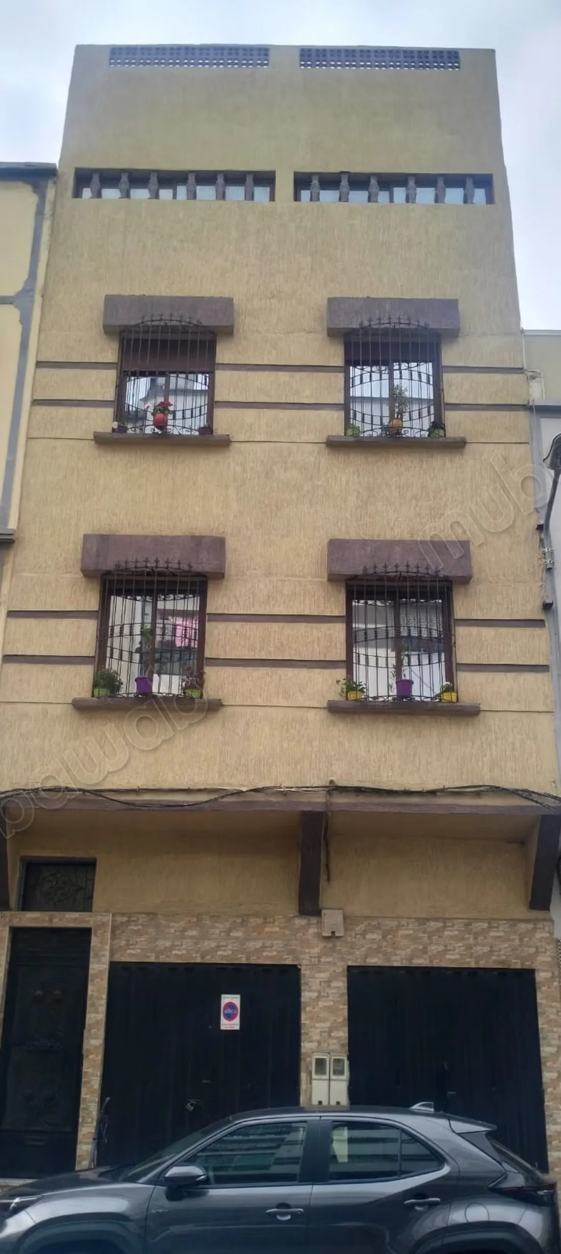 Superbe maison à vendre en Centre Ville. 5 pièces. Belle ter... - الدار البيضاء