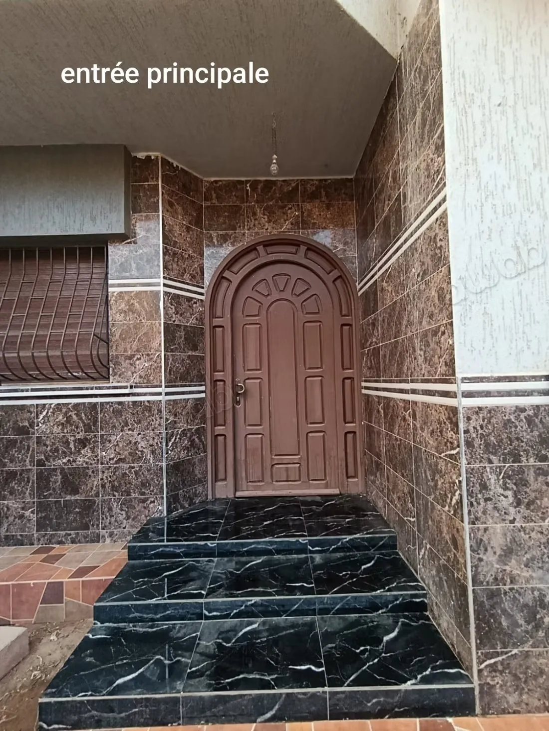 Maison 2 façades 150m2 à vendre - وجدة