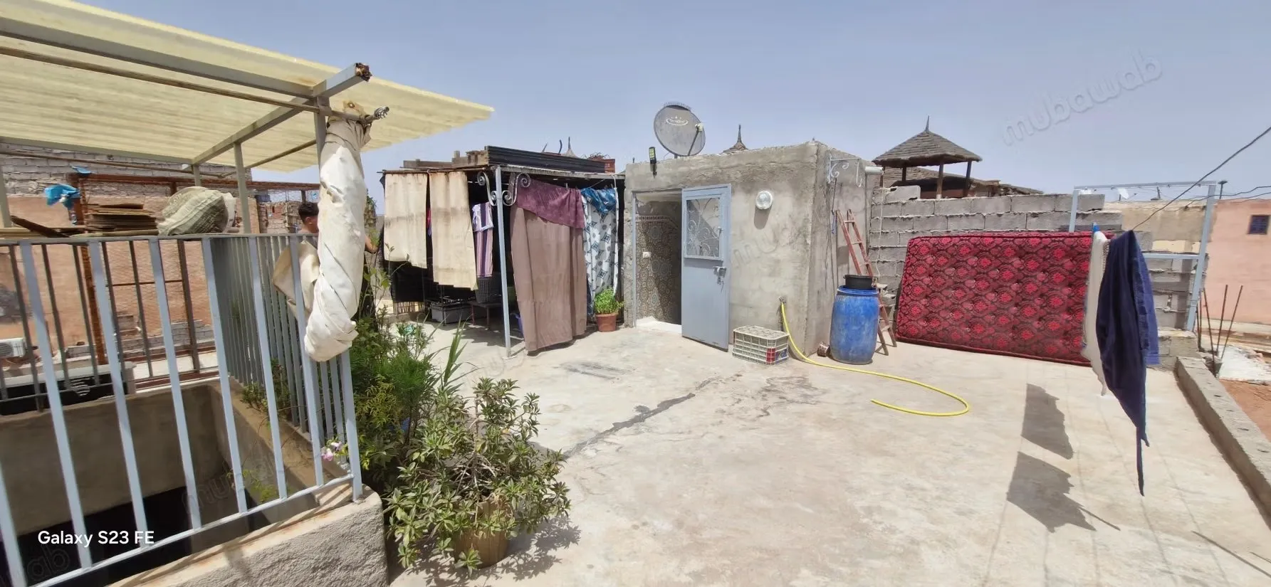 Vaste maison semi fini avec Appartements - مراكش