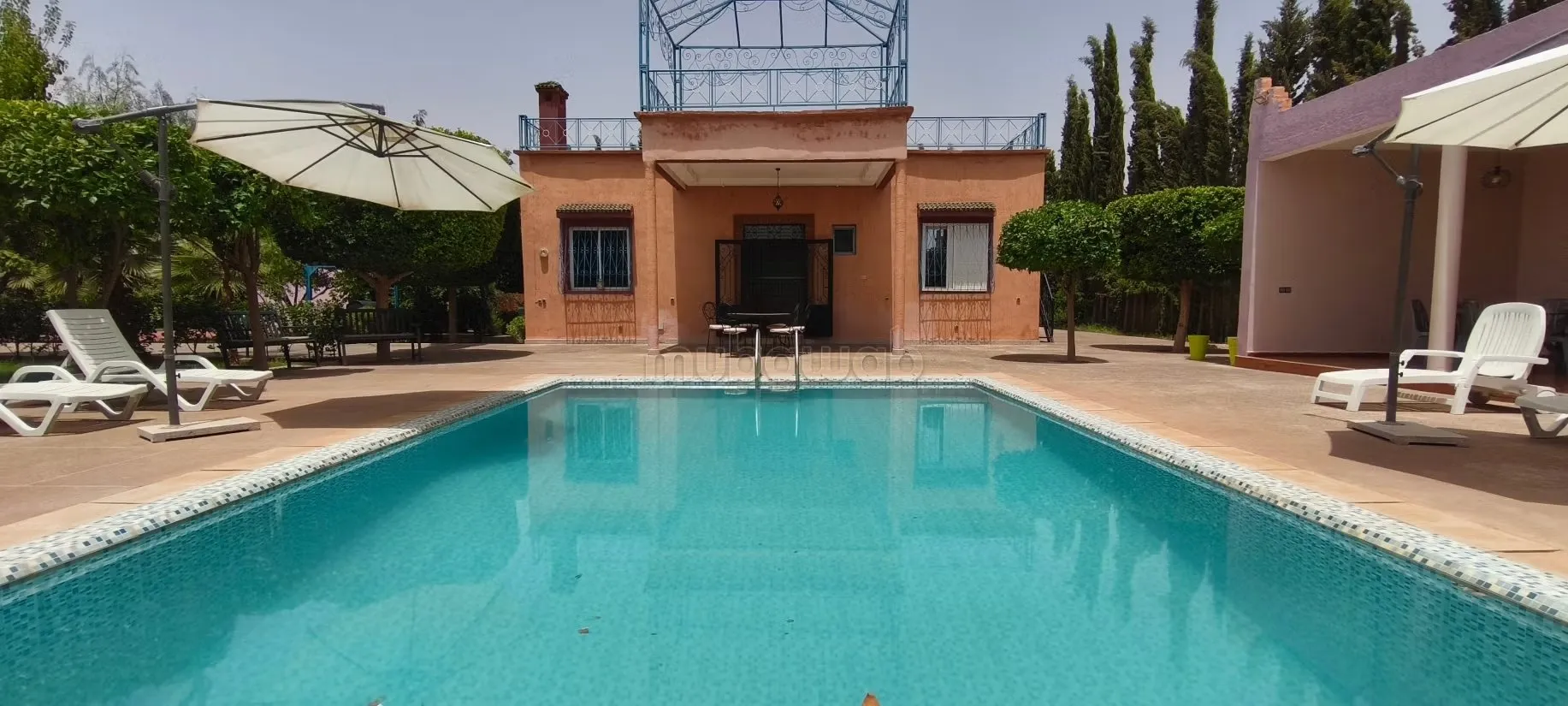 Villa de charme avec piscine chauffée - مراكش (2)