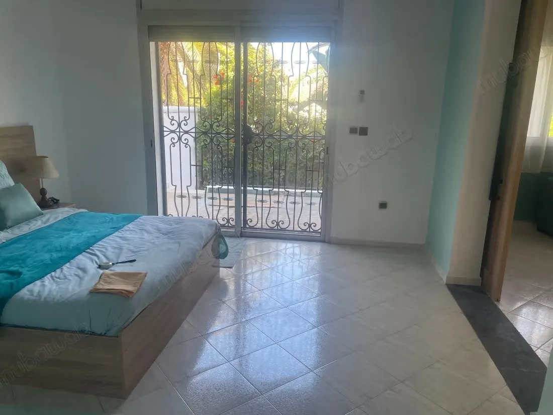 Part loue villa meublee à Skhirat plagelongue durée bord de... - الصخيرات