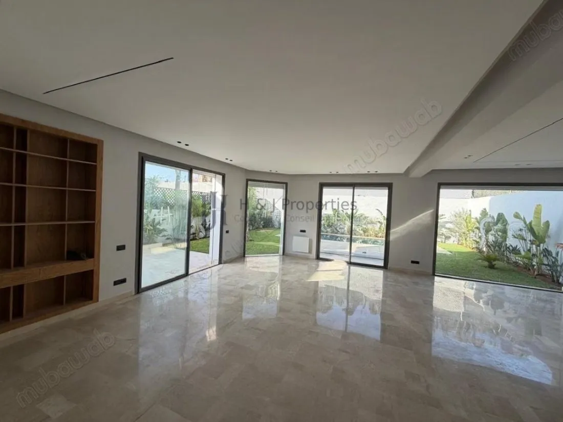 Villa t5 vide 410m2 – piscine – rés. Sécurisée - الدار البيضاء (2)