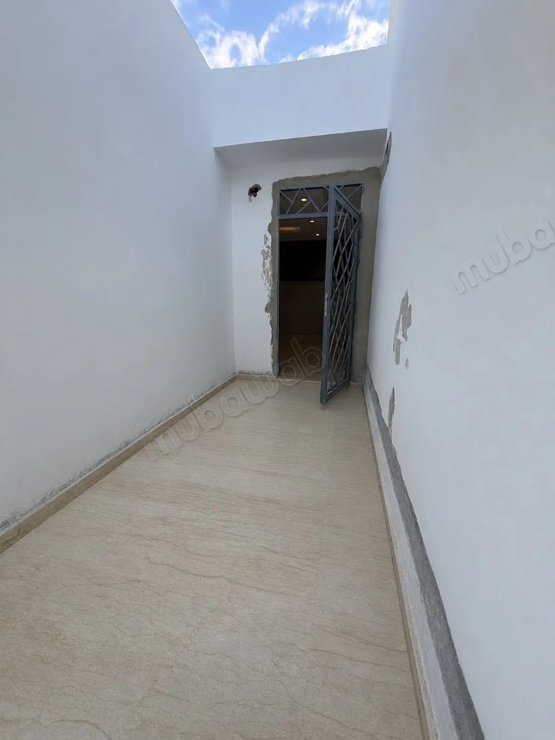 Superbe maison à louer à Harhoura. 3 grandes pièces. Places... - تمارة (3)