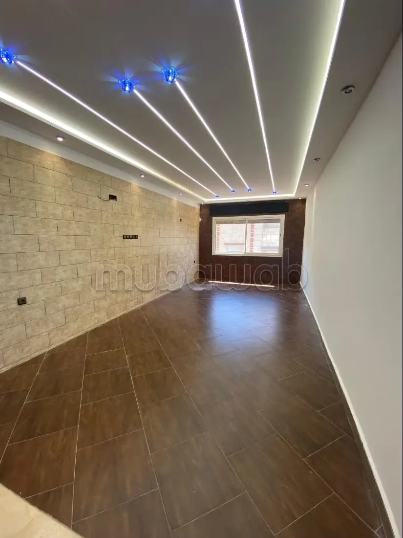Duplex spacieux à louer vide Ahlan Tanger - طنجة (3)