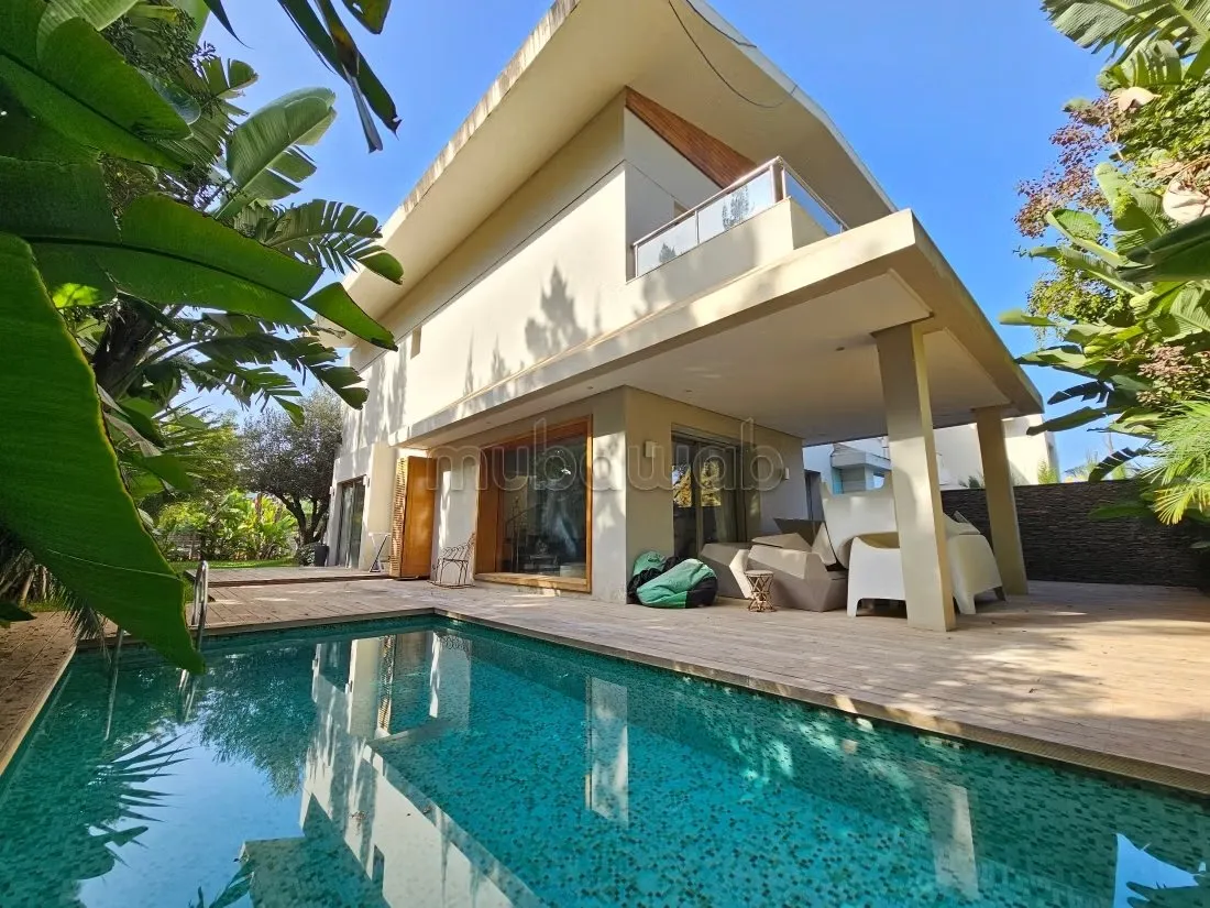 Villa t5 meublee – 4 ch. –Piscine–res. Securisee - بوسكورة