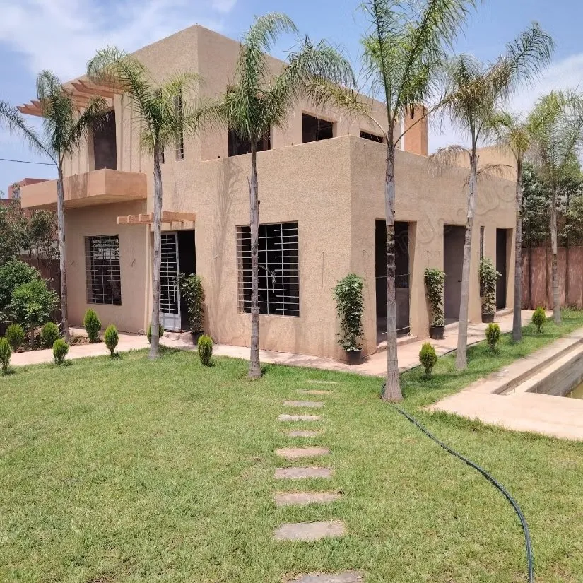 Vente d'une villa de 514 mètres située sur la route d'Ouirga... - مراكش