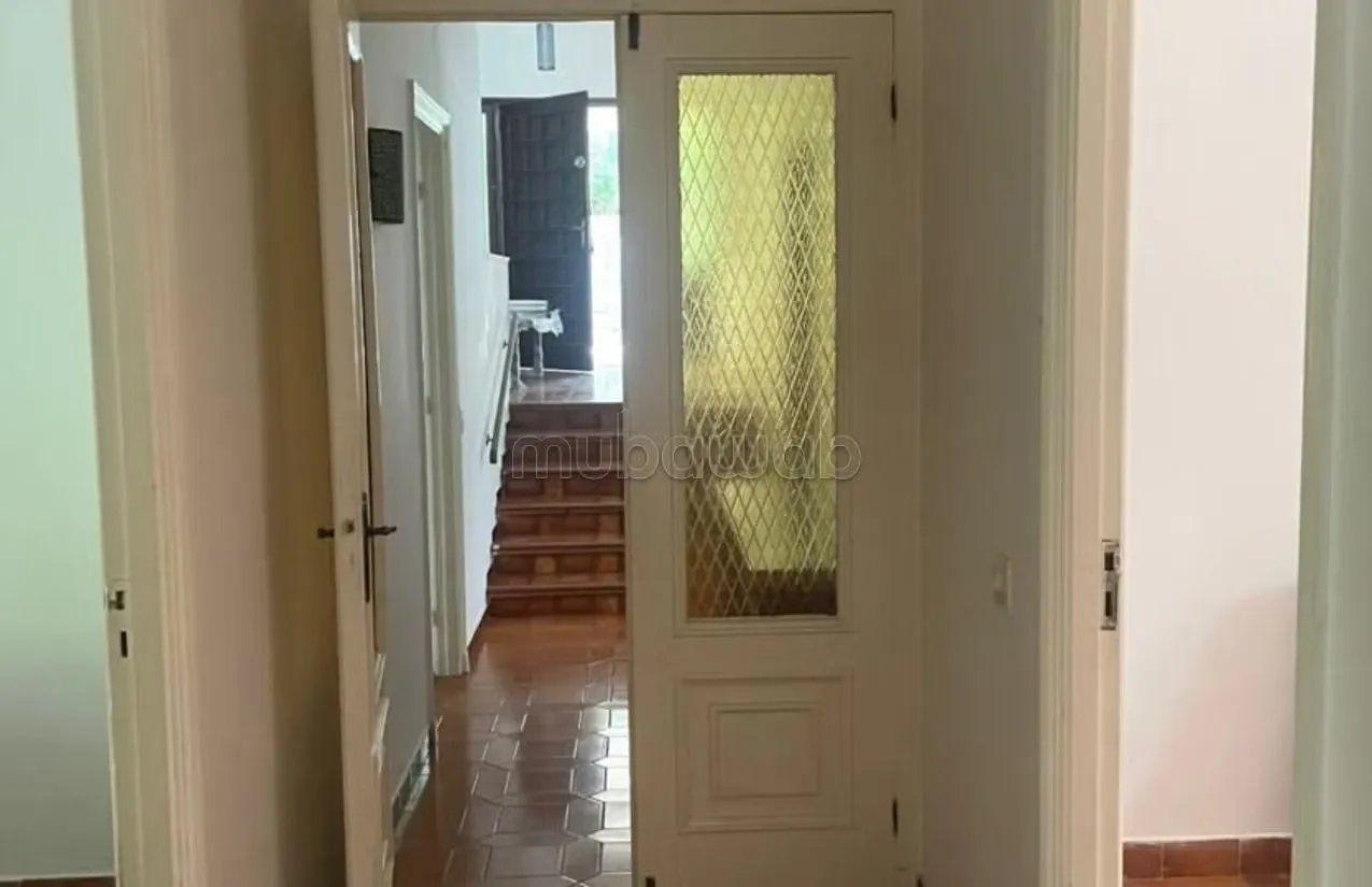 Villa a louer a tanger avec jardin surface terrain 1200m² - طنجة (2)