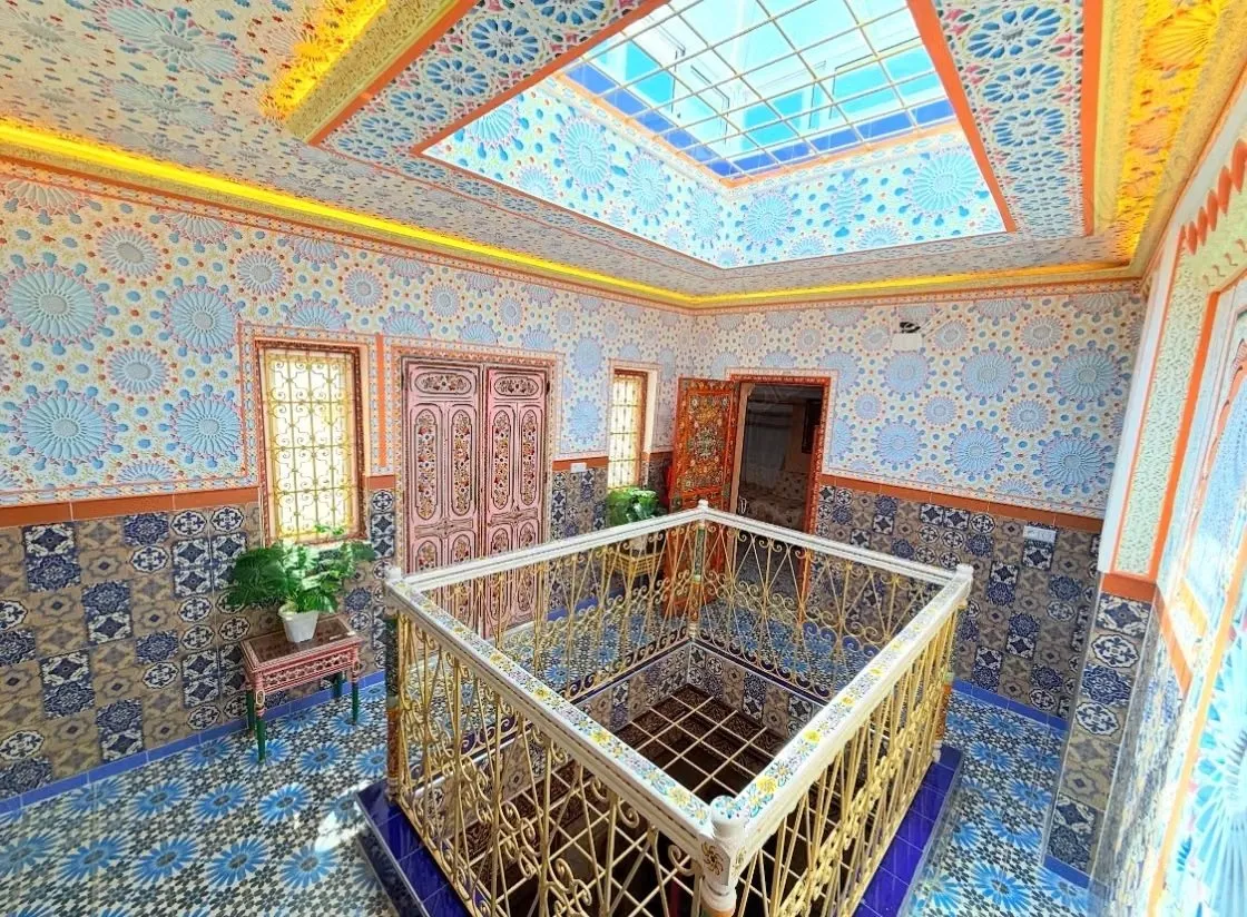 Vente d'un hôtel Riad face au palais royal de Tétouan - تطوان (3)