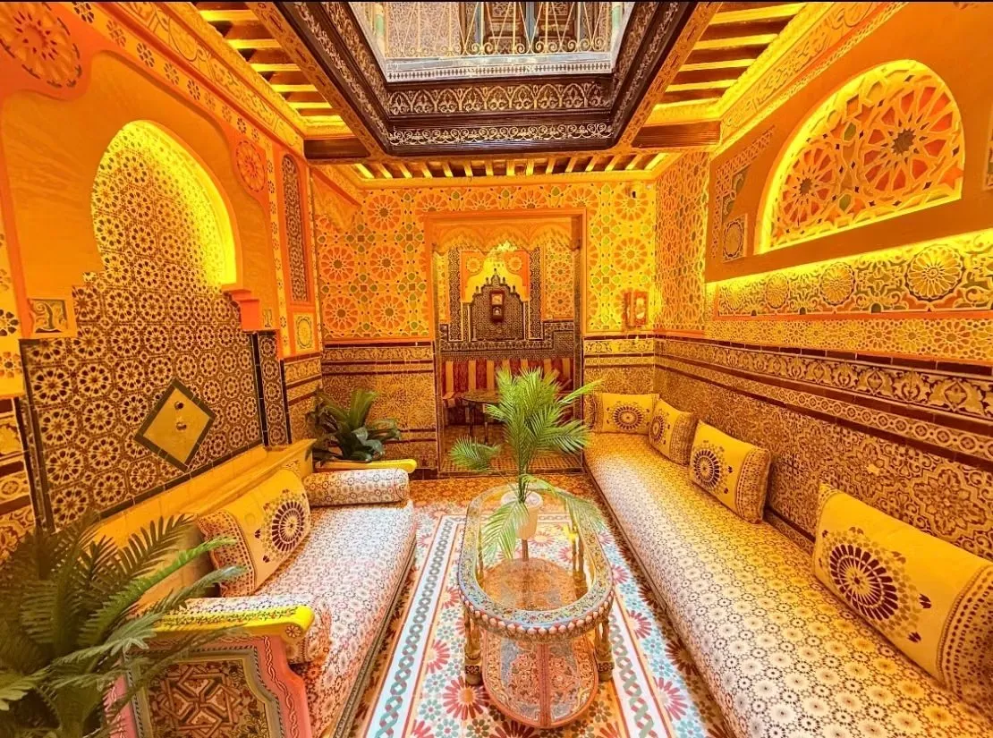 Vente d'un hôtel Riad face au palais royal de Tétouan - تطوان