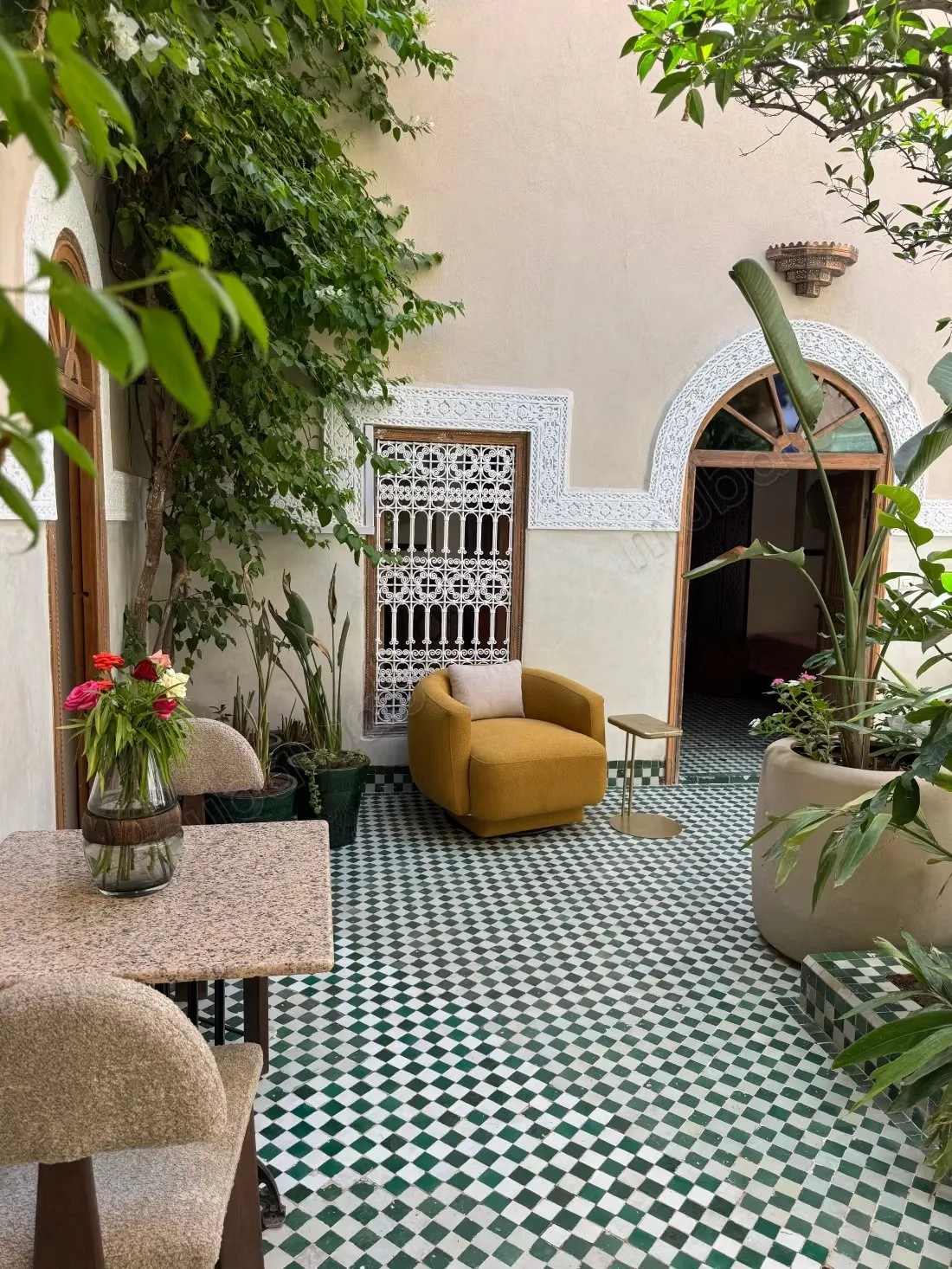 Vente riad titre au quartier zaouia abbassia - مراكش