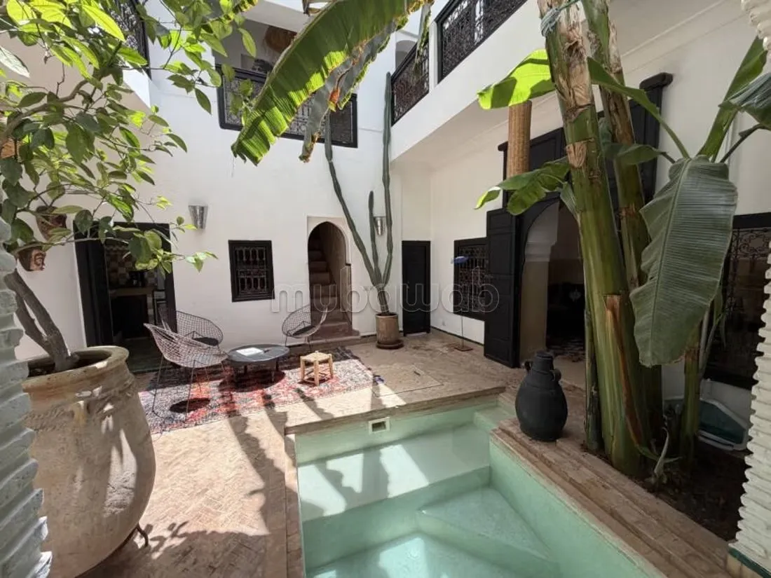Riad traditionnel au cœur de la médina 4 chambres - مراكش (2)