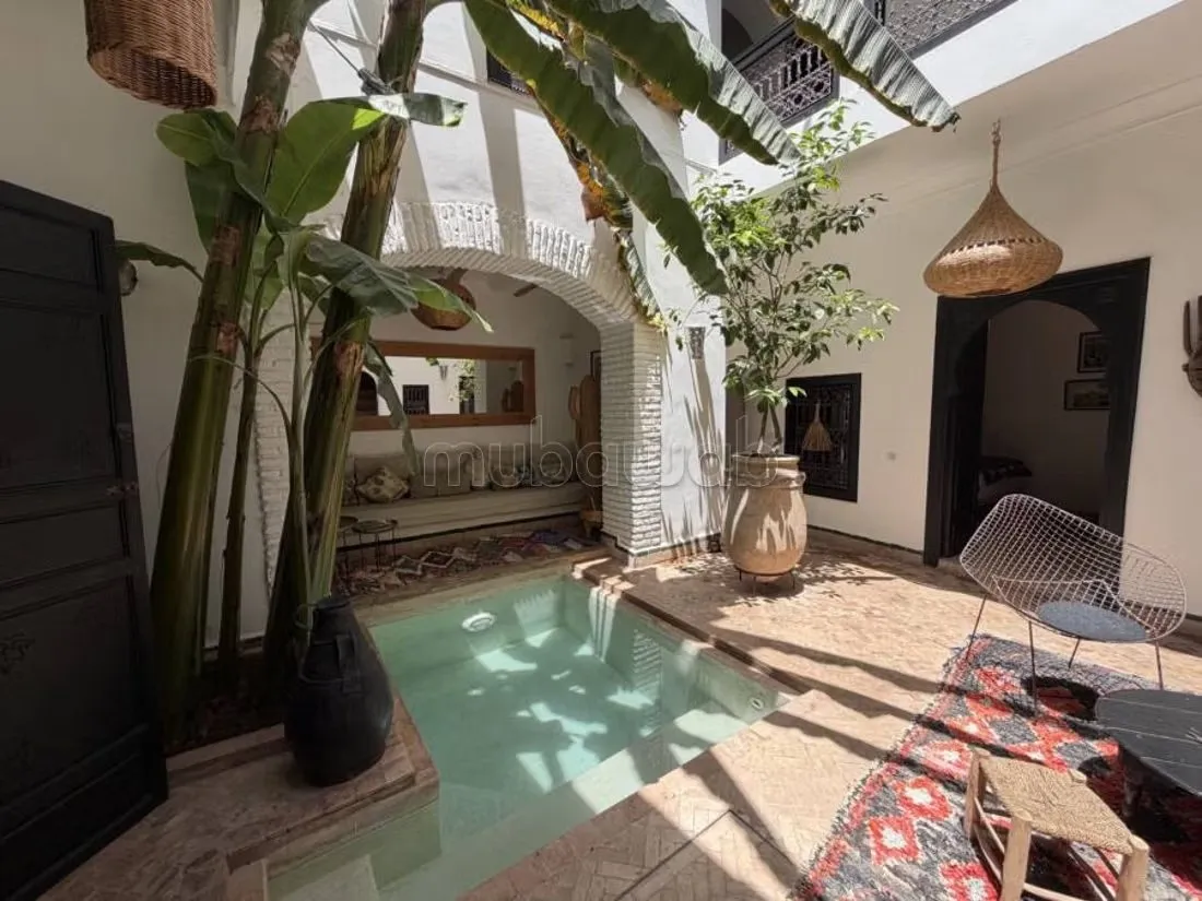 Riad traditionnel au cœur de la médina 4 chambres - مراكش