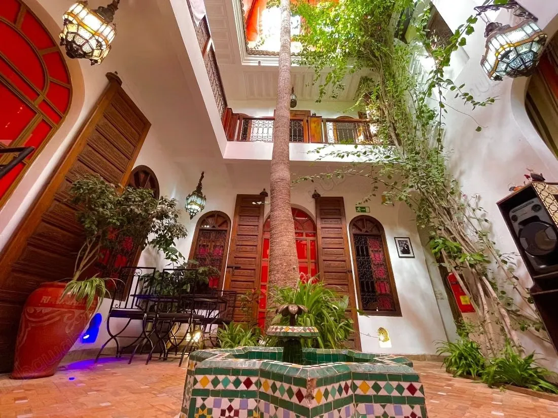 Riad Maison d’Hôtes à vendre – 6 Suites Bab Doukkala - مراكش
