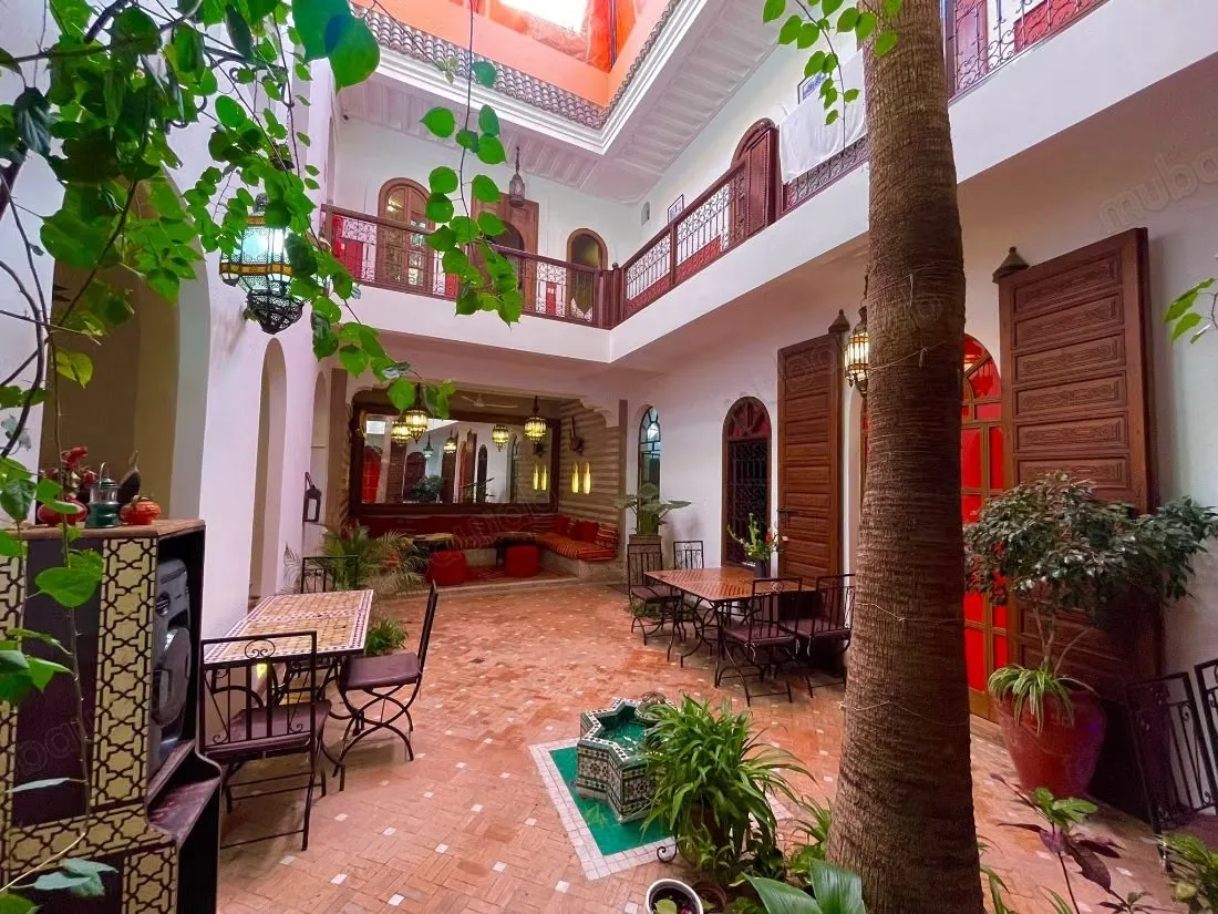 Riad Maison d’Hôtes à vendre – 6 Suites Bab Doukkala - مراكش (2)