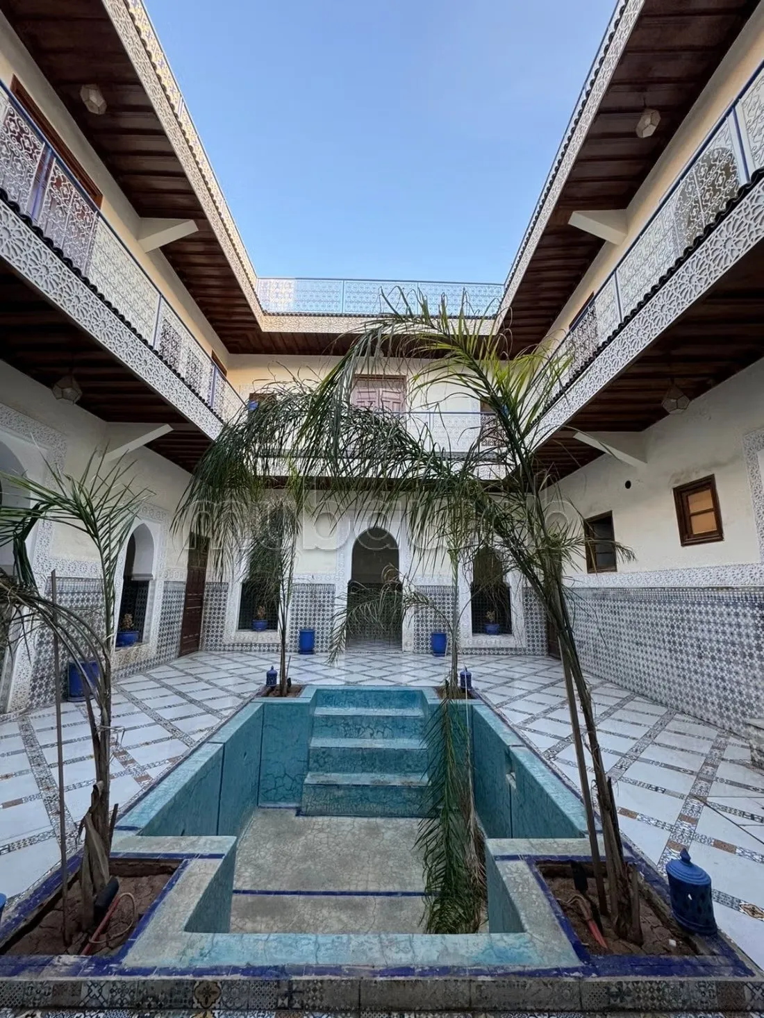 Opportunité riad 300 m2 au sol à 10 mn de la place - مراكش (2)