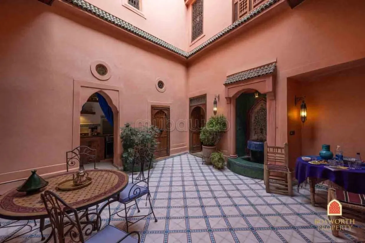 Superb Historical Riad For Sale Marrakech - مراكش (2)