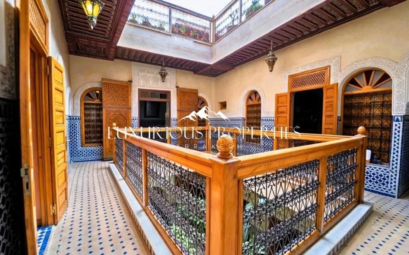 Riad titré traditionnel à Derb Dabachi, Marrakech - مراكش