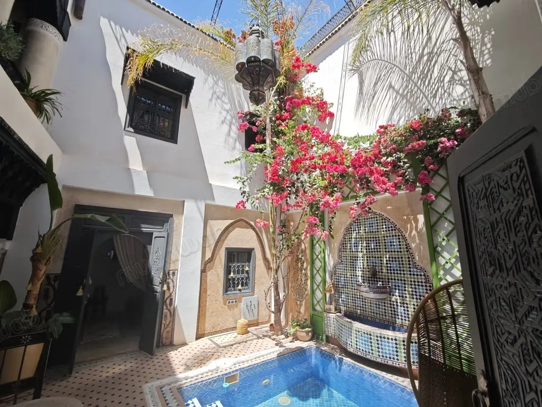 Charmant Riad authentique 114 m2/sol 
Est medina - مراكش