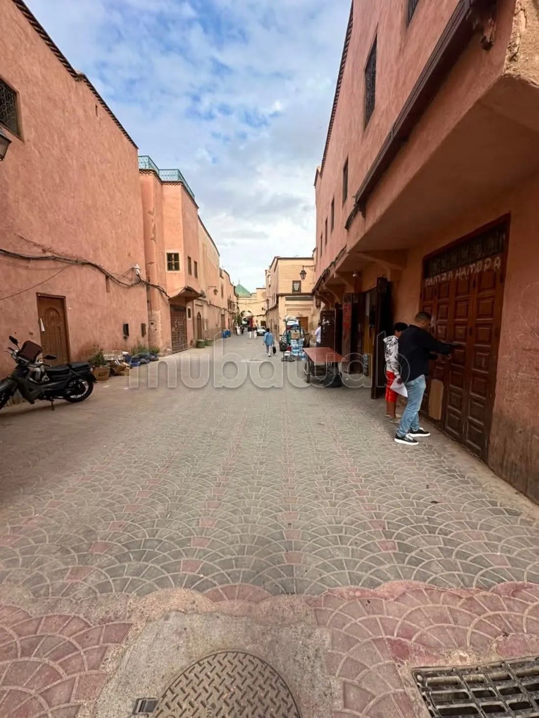 Riad à vendre à Zaouiat Lahdar. 
Surface de 42 m² - مراكش (3)