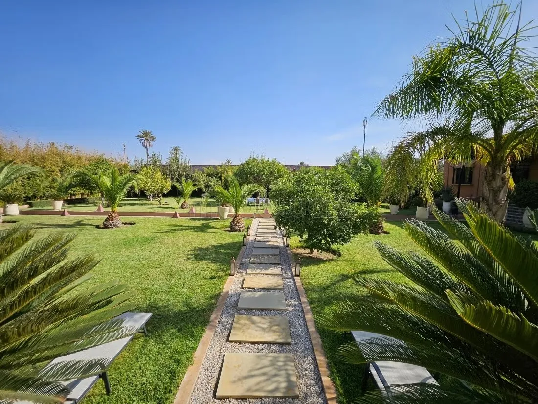 Vente d'un superbe riad à Route Amizmiz.
Superficie 3160 m²... - مراكش (2)