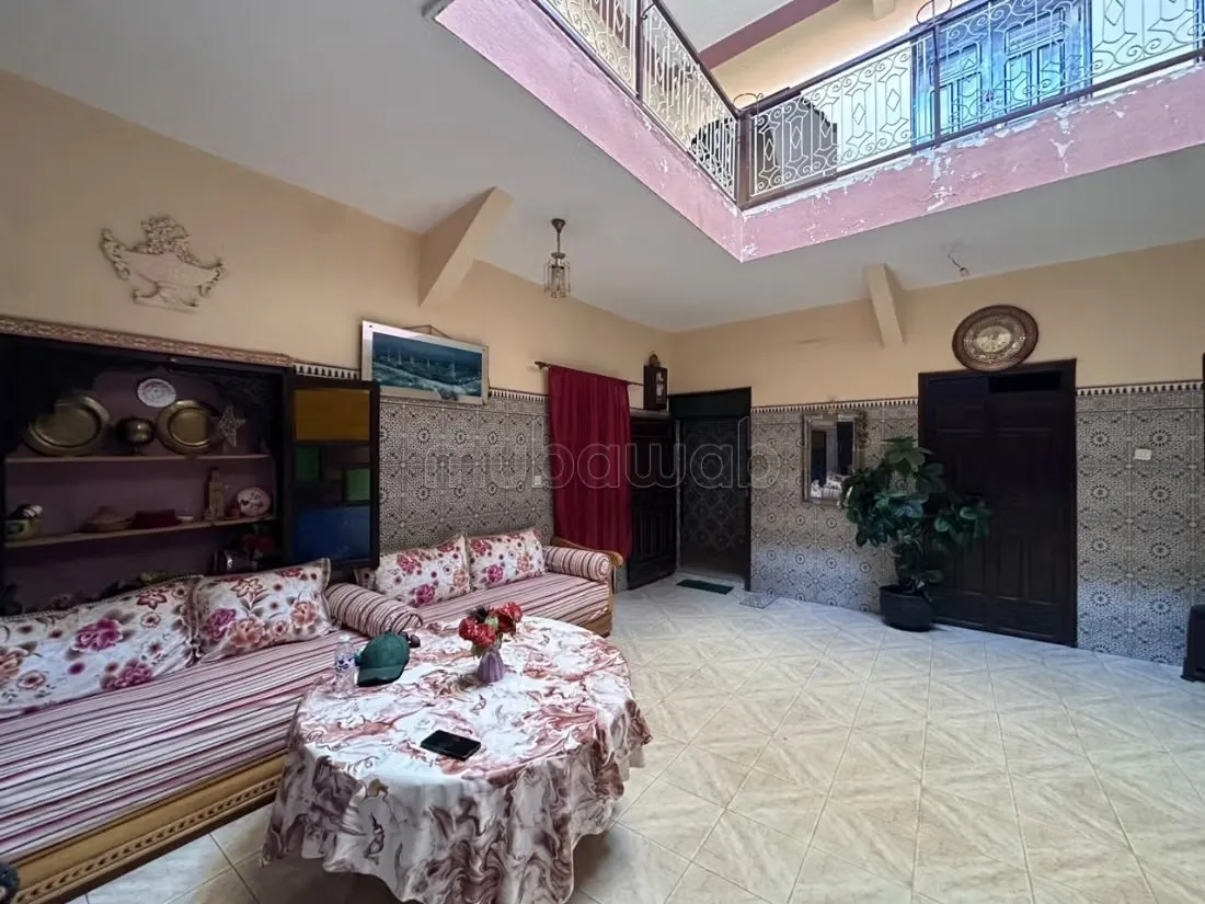 Grand riad titré à rénover – Quartier Kasbah - مراكش