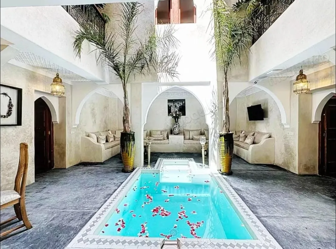 Riad de Charme avec Espace Bien Être - مراكش (3)