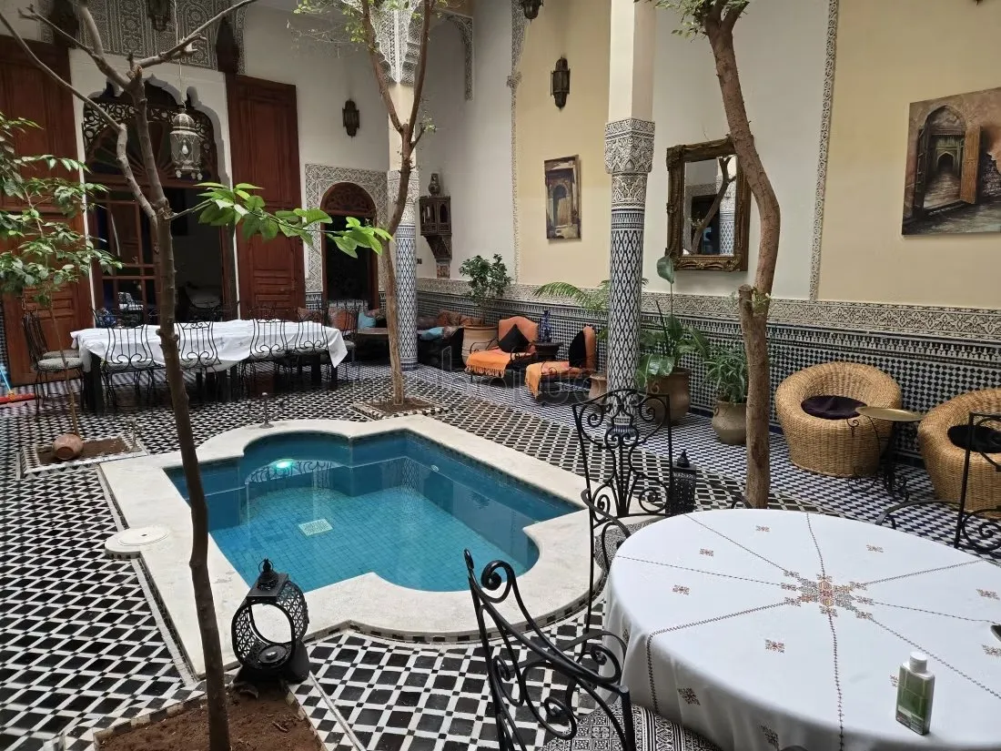 À VENDRE, Magnifique Riad de 6 Chambres à Batha - فاس (3)