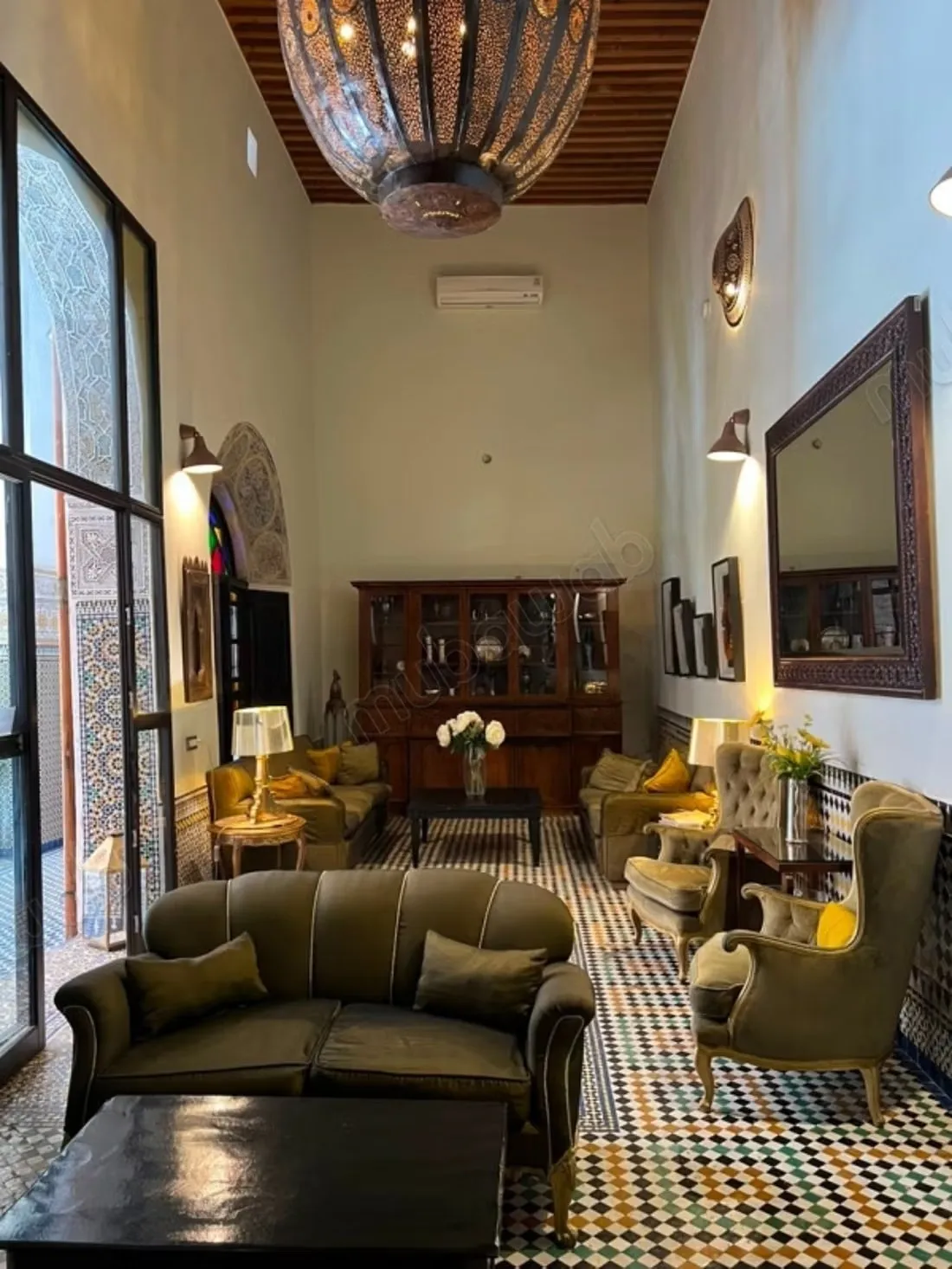 For Sale – Exceptional 580 m² Riad with Pool 9 Gue - فاس (2)