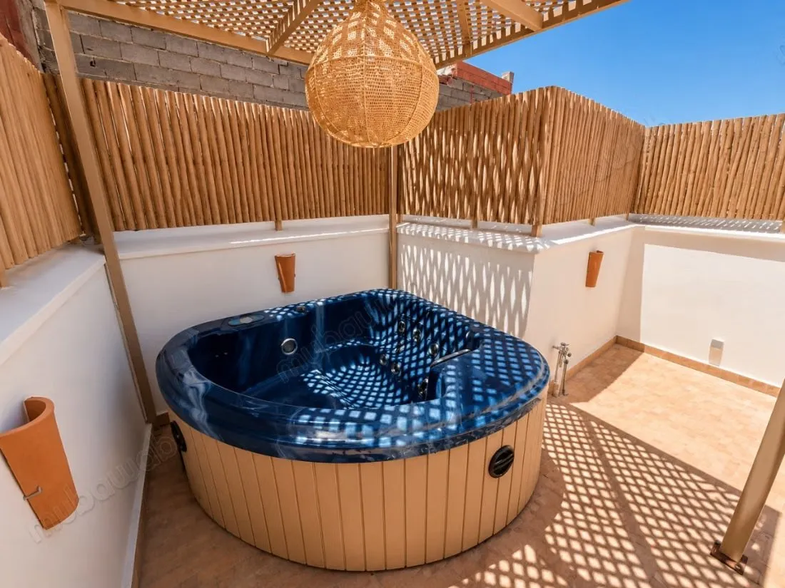 Riad avec Jacuzzi à vendre à Bab Doukkala VE26221 - مراكش (2)