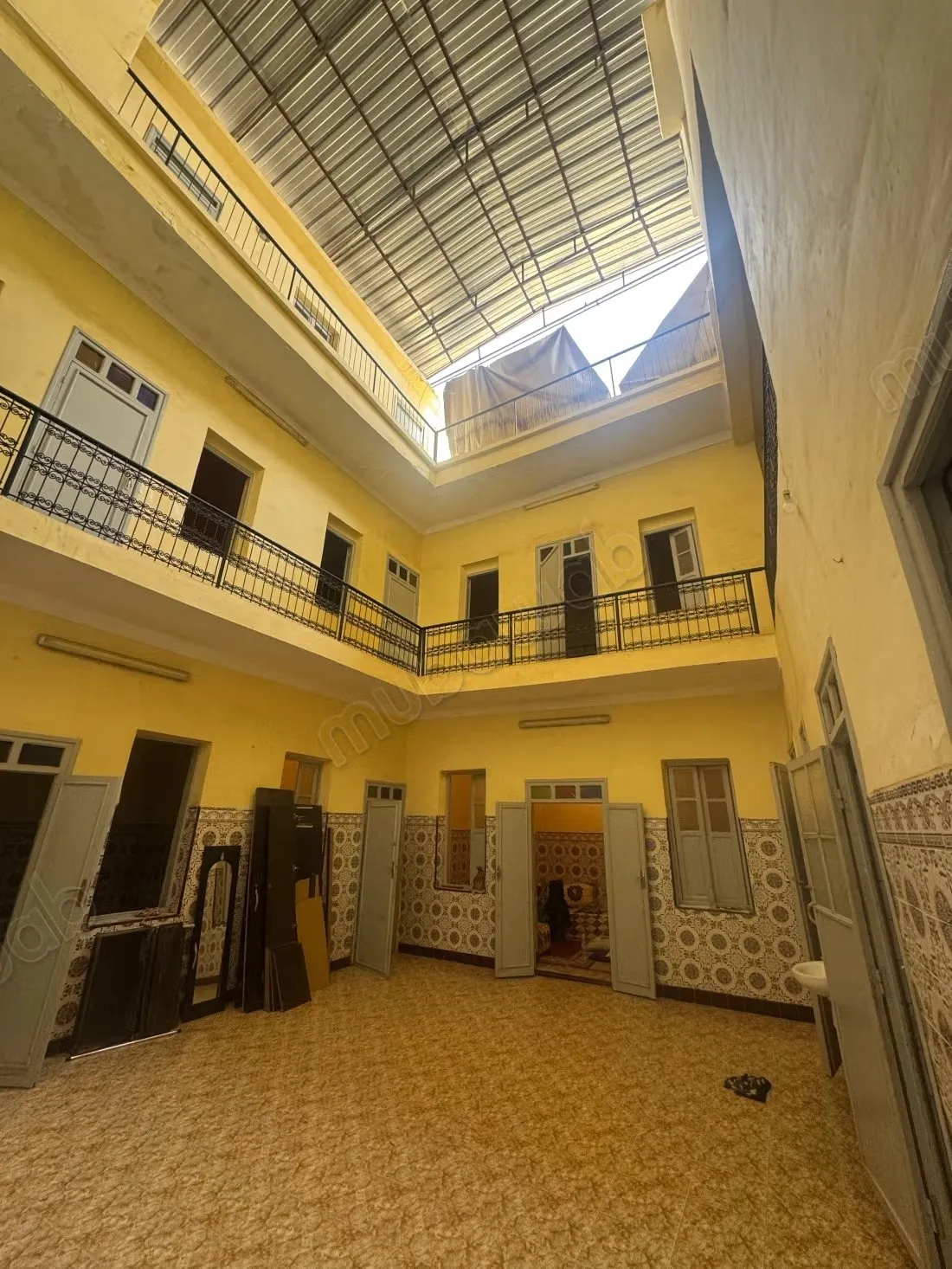 Opportunité à saisir Riad à rénover accès Voiture - مراكش