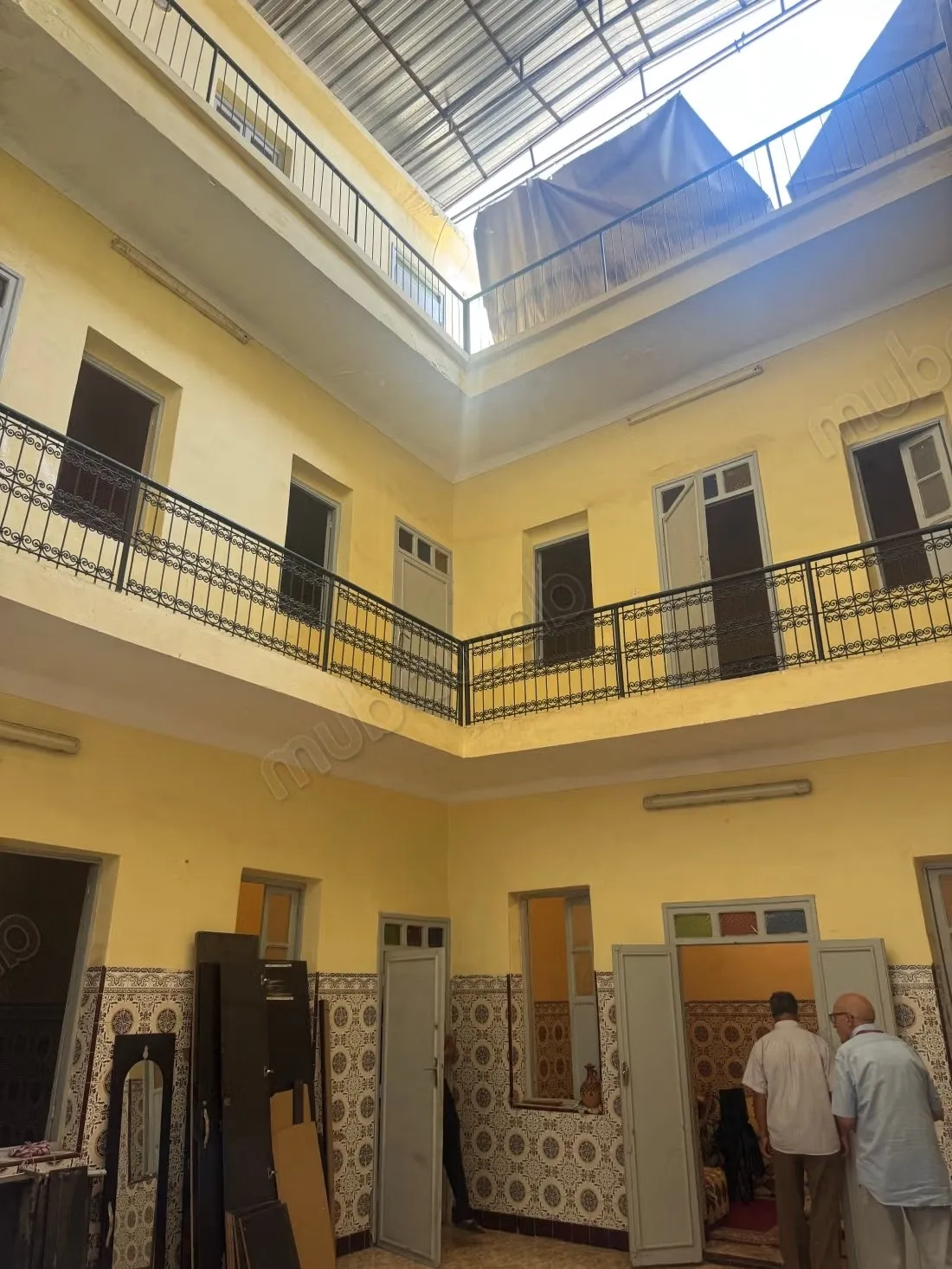 Opportunité à saisir Riad à rénover accès Voiture - مراكش (2)