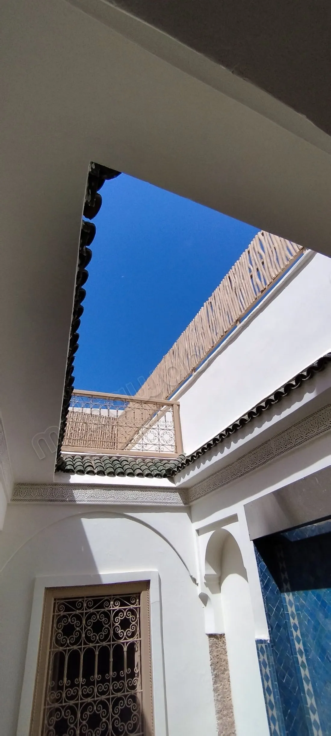 Riad titré de 3 chb et 3 sdb jaccuzi double ter - مراكش (3)